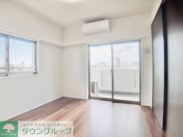 PREMIUM CUBE 上野の物件内観写真